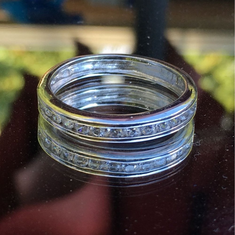 Sterling Silver Ring With Row of Cubic Zirconia Accents, Size 9 1/4 - Picture 8 of 9